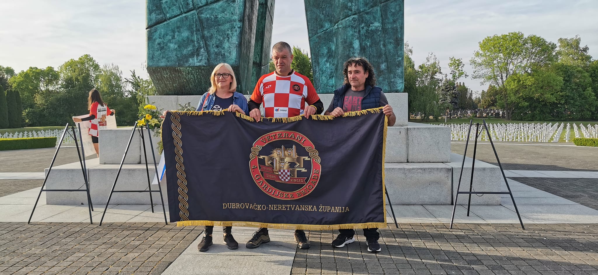 343754660_616213340408153_5957884537644026688_n