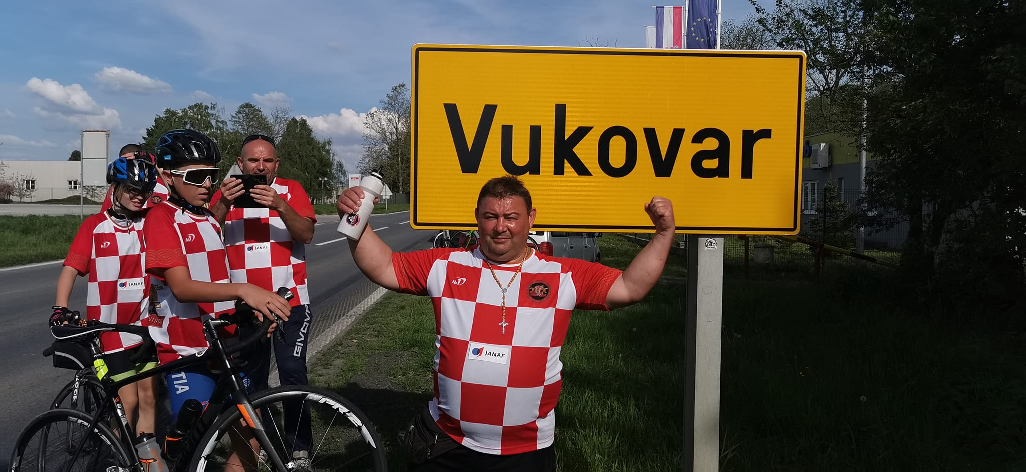 344098751_1681935522247462_3010953282289965717_n