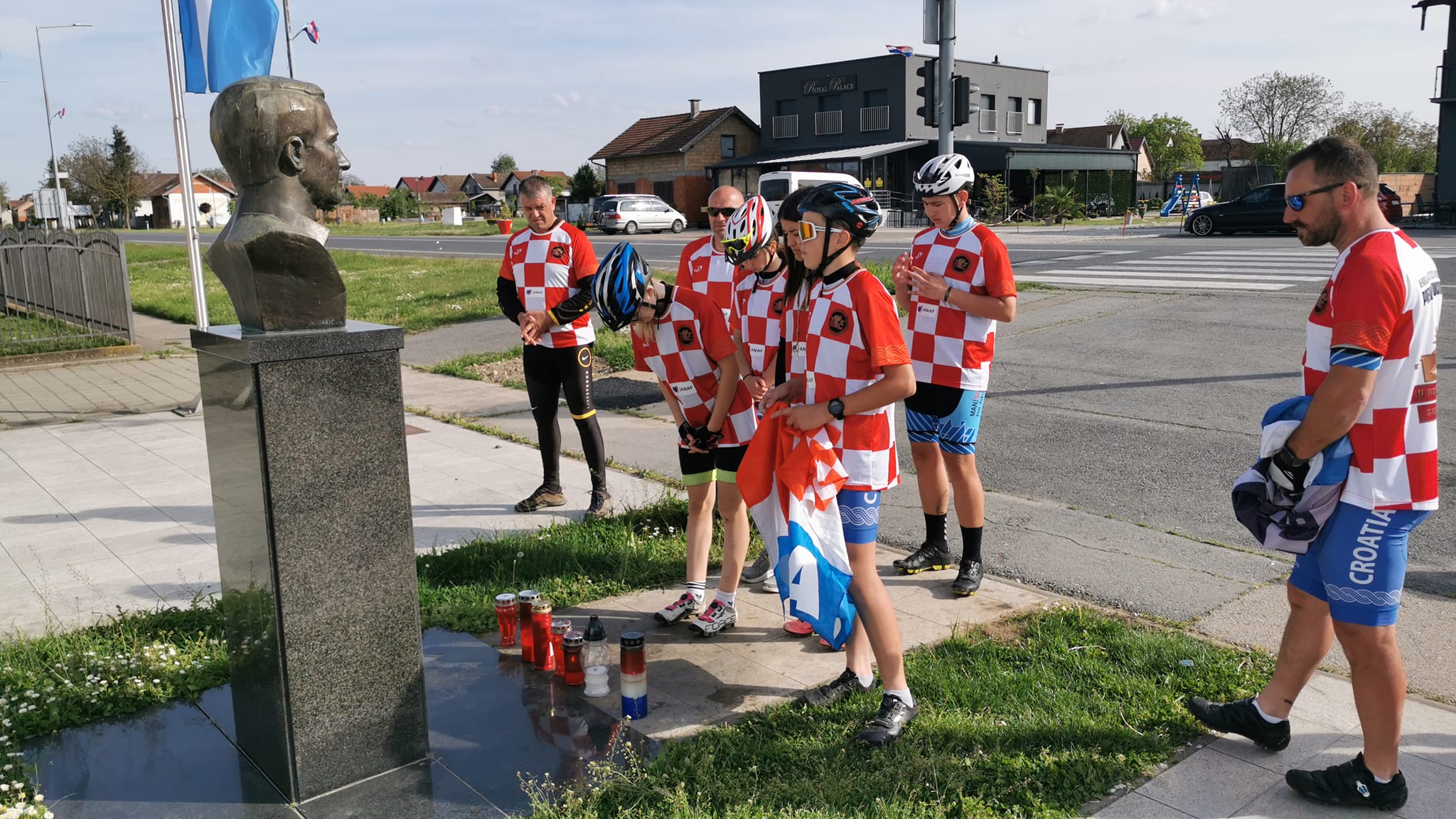 344184787_277352434624614_5372330588810245543_n