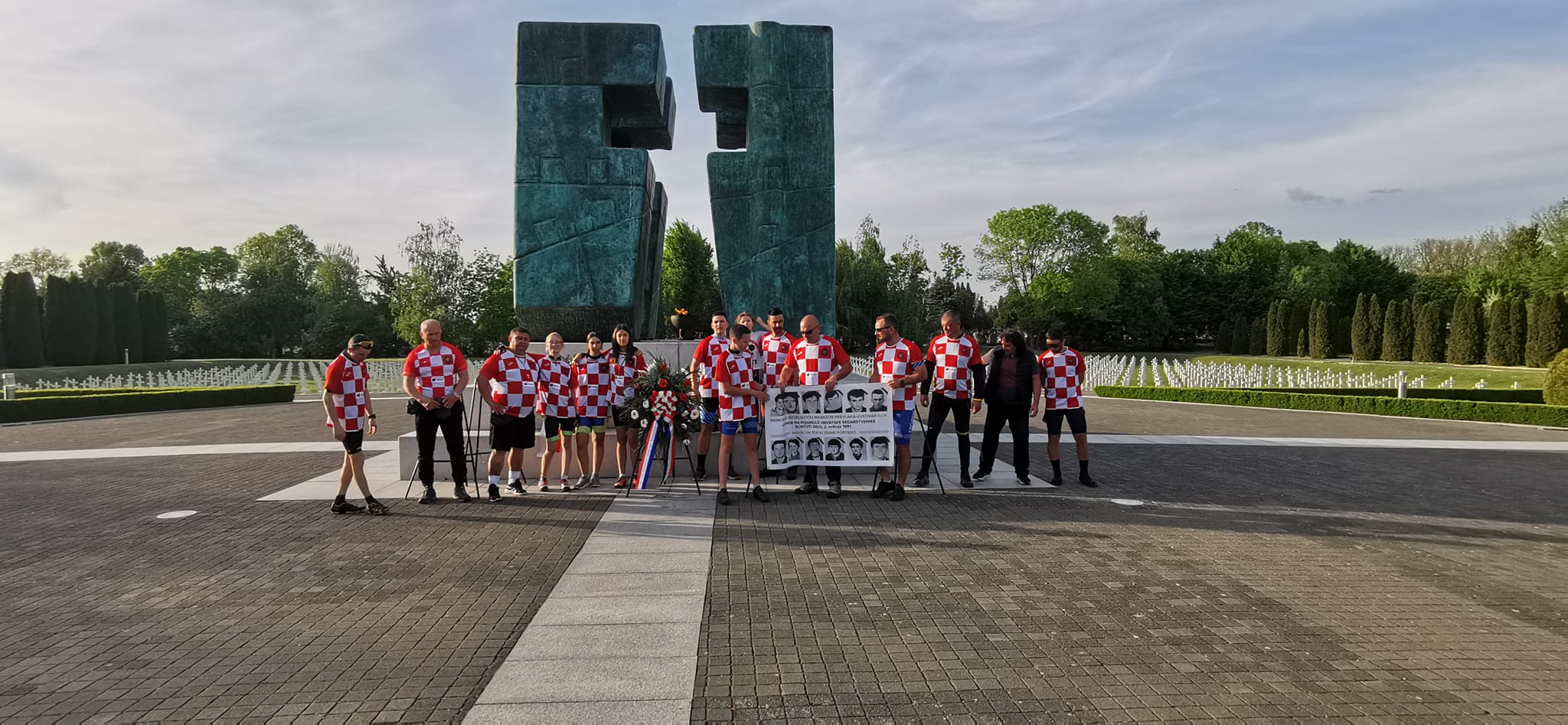 344637528_757925465866019_2483356336982381573_n