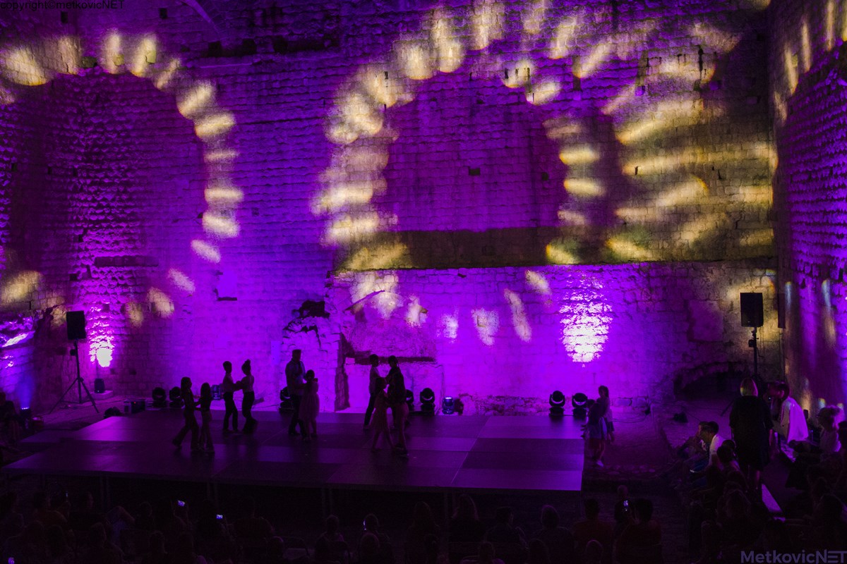 DSC_ljubiasta podloga