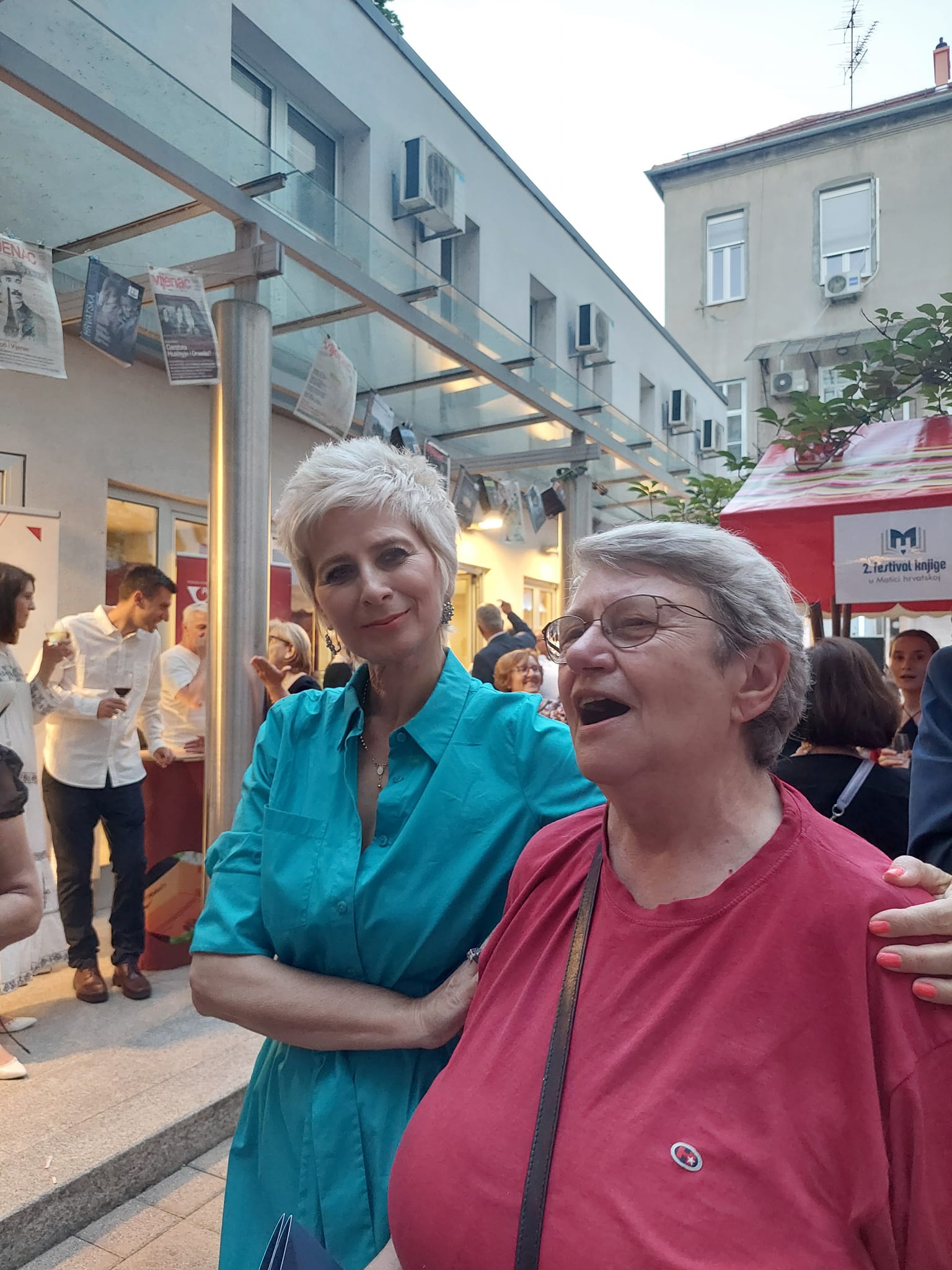 357522218_261480416522410_701003057690224912_n