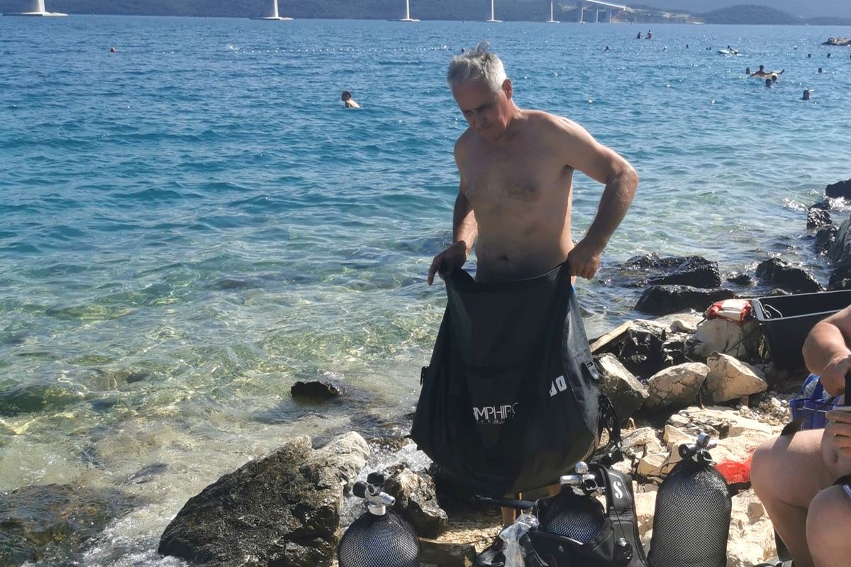 Komarna ronioci 1