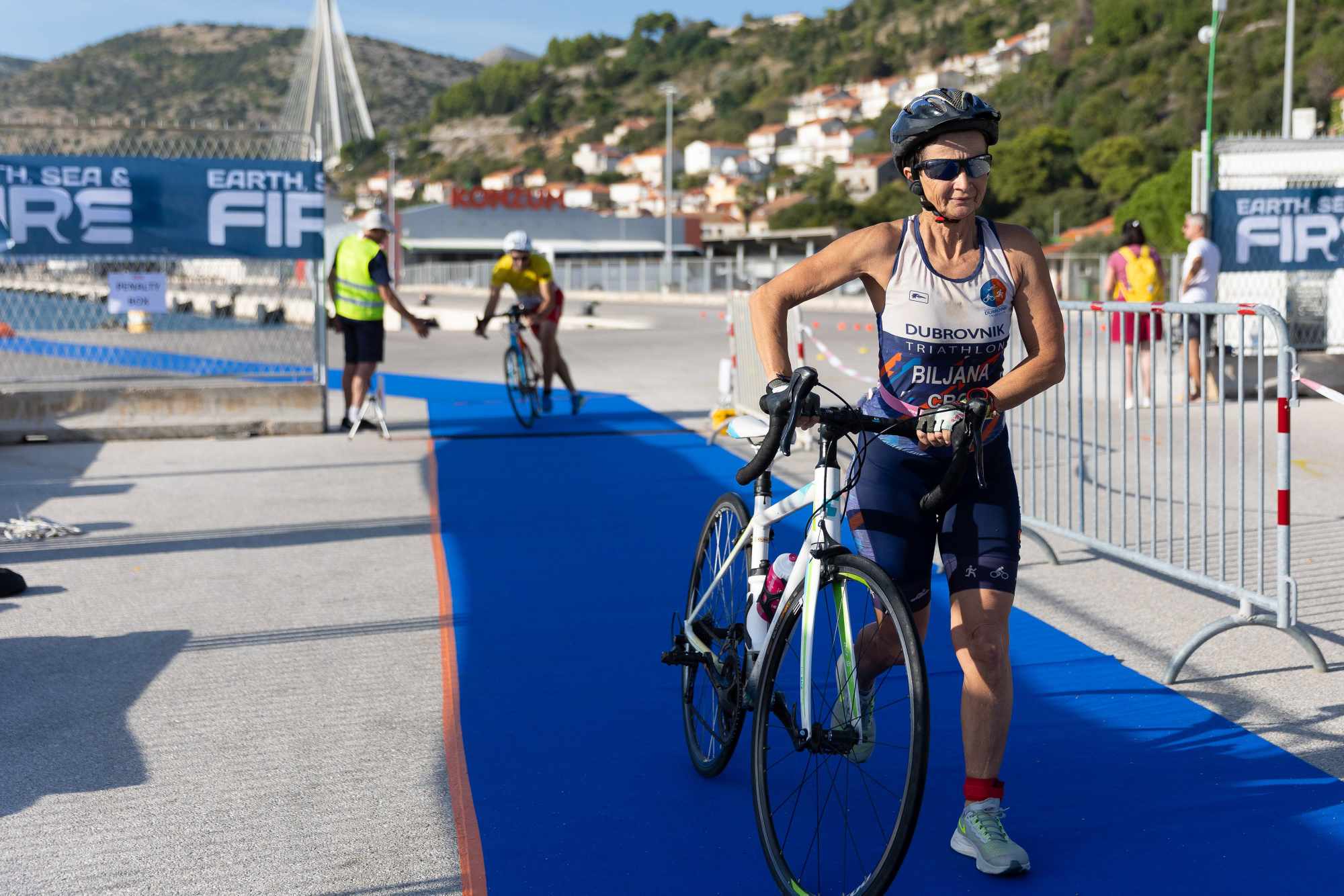 387610581_1346733689535530_2232408813696590244_n