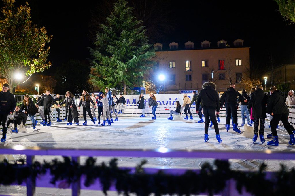 Klizalite u Gradskom parku 1