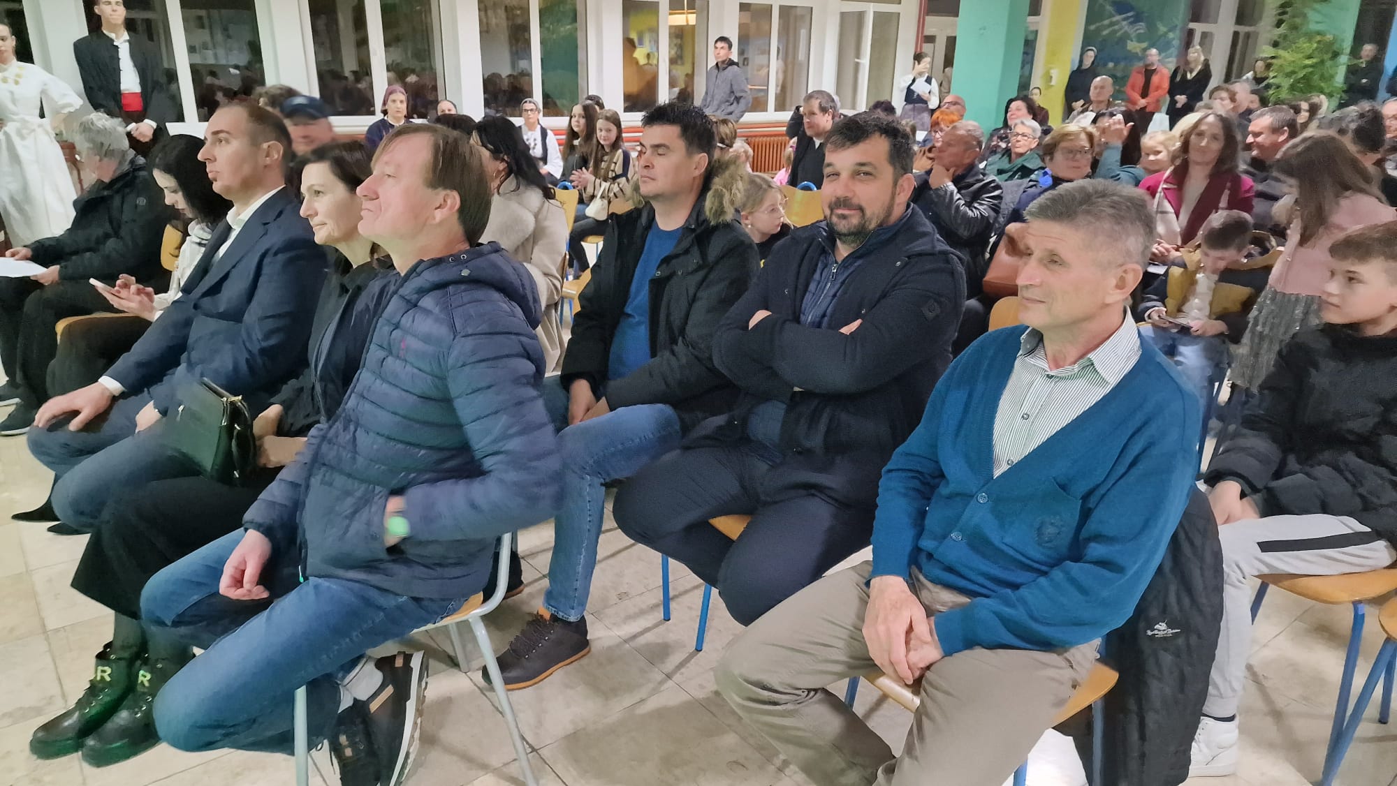 426216067_122104976252203739_3191272421856061596_n